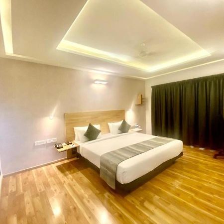Click Hotel Dbr Bangalore Exterior foto